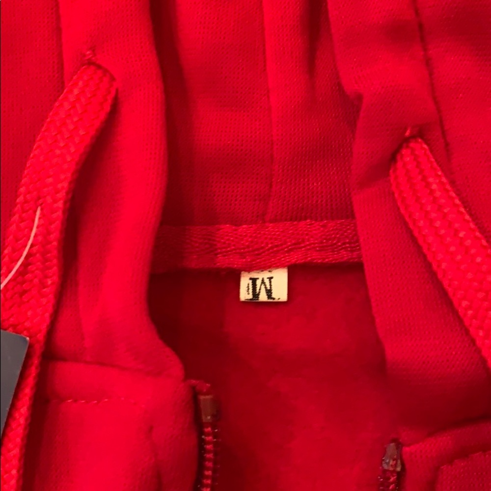 NWT red sweatshirt vest size M - Picture 2 of 5